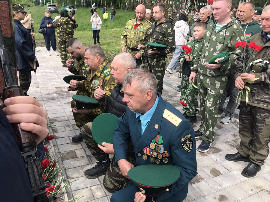 День пограничника в Озёрах