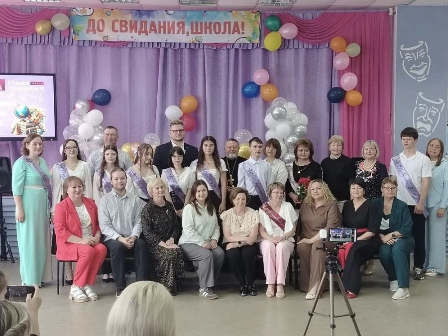 Последние звонки в 1-м Воскресенском благочинническом округе
