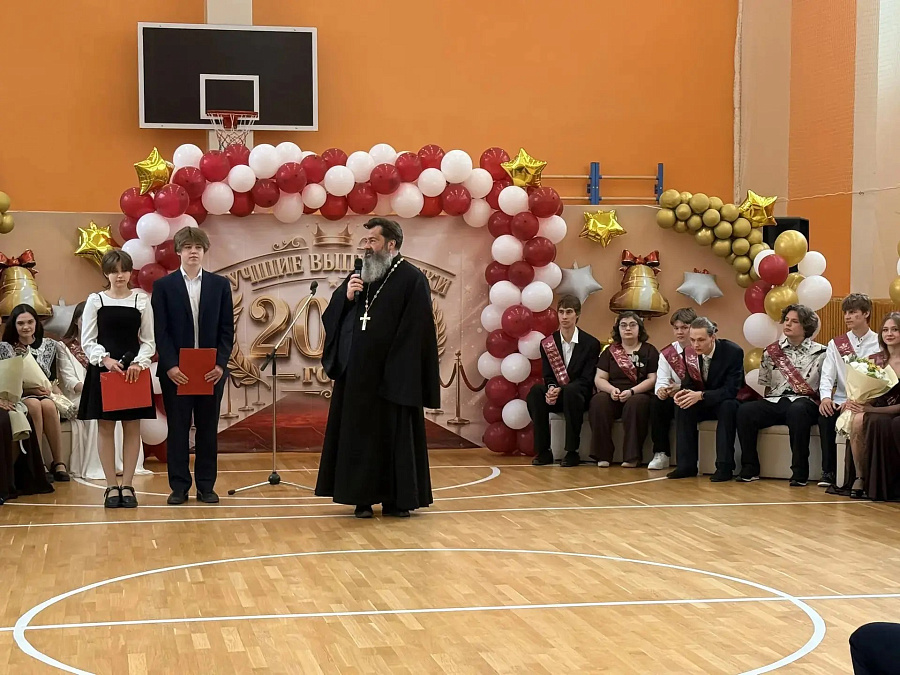 «Последний звонок» в школах 3-го Коломенского благочиннического округа