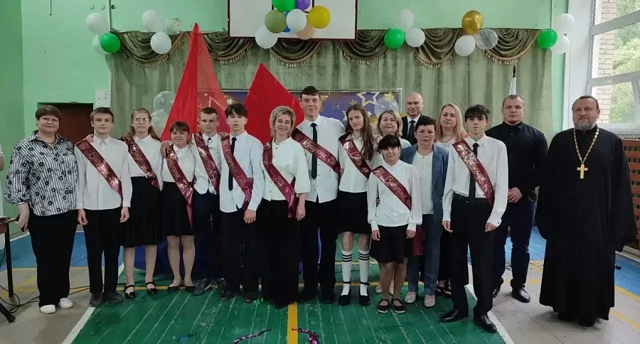 «Последний звонок» в школах 3-го Коломенского благочиннического округа