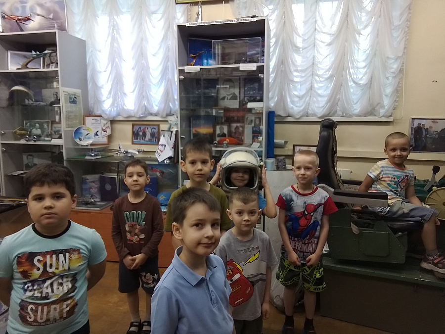 Гости в музеях Пантелеимоновского прихода города Жуковского в мае