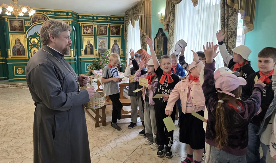 Летний школьный лагерь "Солнышко" на приходе Александро-Невского храма города Егорьевска