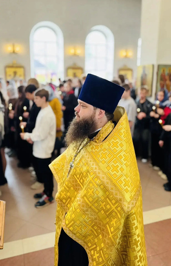 Молебен перед началом экзаменов для выпускников Павлово-Посадского городского округа