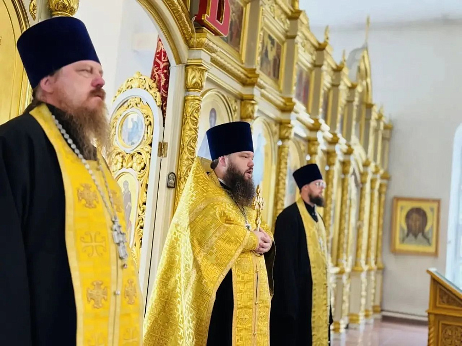 Молебен перед началом экзаменов для выпускников Павлово-Посадского городского округа