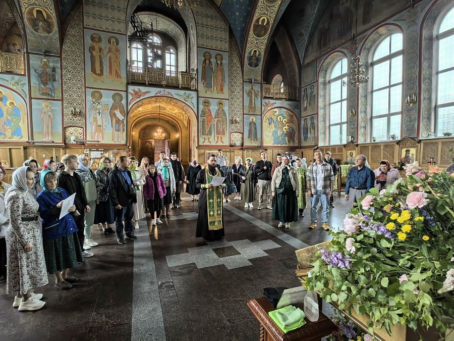 Престольный праздник в Троицком соборе города Щёлково