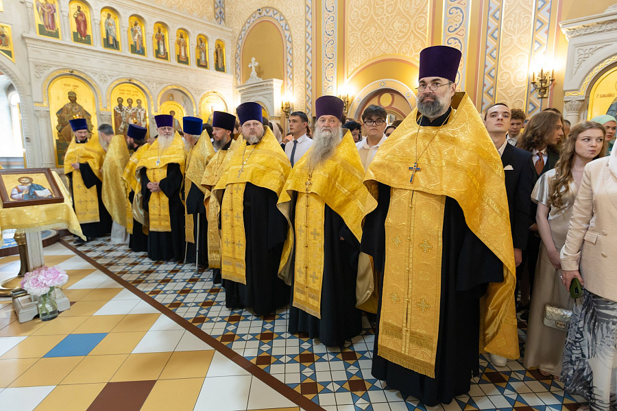 Праздник выпускников православных образовательных организаций Московской области