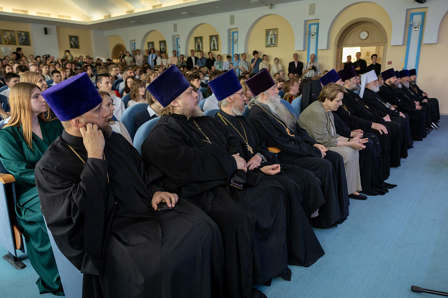 Праздник выпускников православных образовательных организаций Московской области