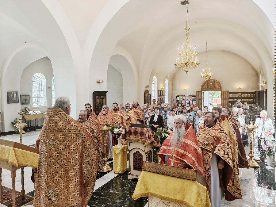 Престольный праздник в Троицком храме села Конобеево
