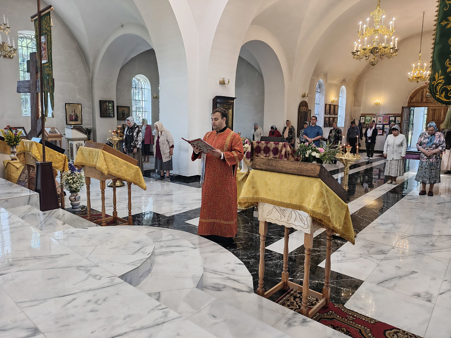 Престольный праздник в Троицком храме села Конобеево