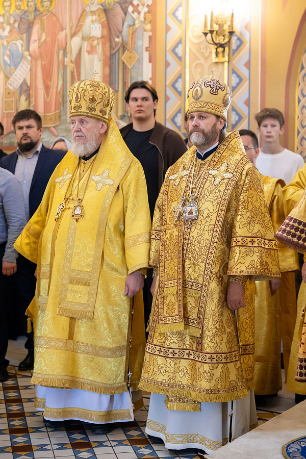 Митрополит Павел возглавил торжества по случаю окончания учебного года в Коломенской духовной семинарии