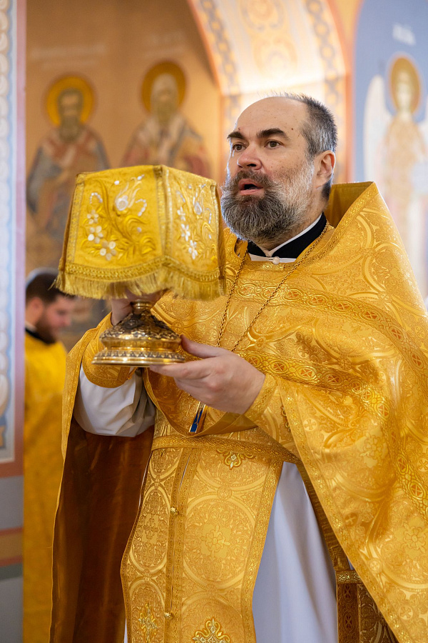 Митрополит Павел возглавил торжества по случаю окончания учебного года в Коломенской духовной семинарии