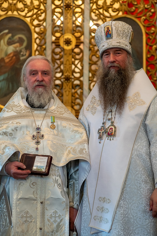 Великое освящение Крестовоздвиженского храма села Воздвиженское