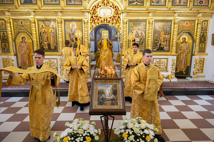 Архипастырское посещение Свято-Троицкого храма (на Репне) города Коломны