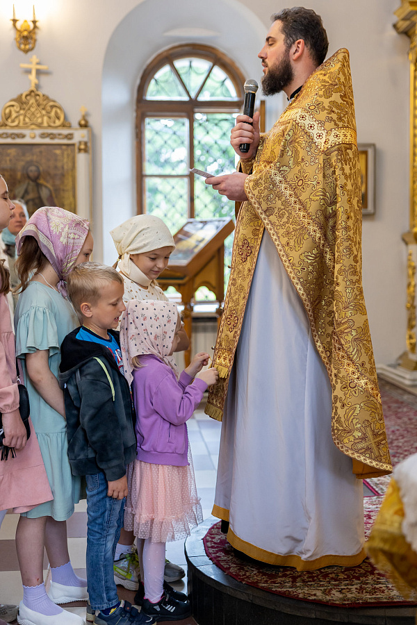 Архипастырское посещение Свято-Троицкого храма (на Репне) города Коломны