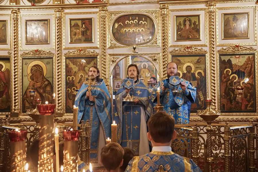 Престольный праздник во Владимирском храме села Быково Жуковского церковного округа