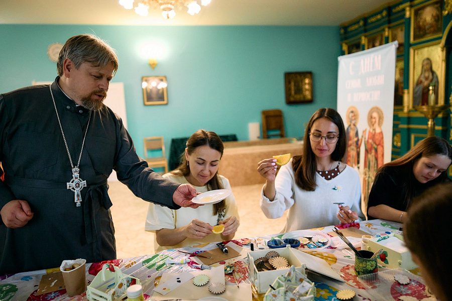 День семьи, любви и верности в 1-м Егорьевском благочинии