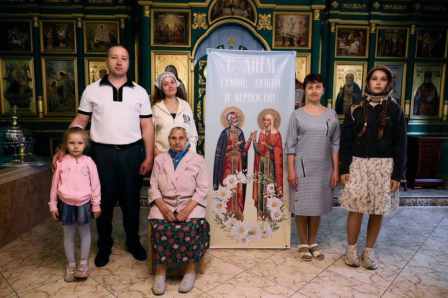 День семьи, любви и верности в 1-м Егорьевском благочинии