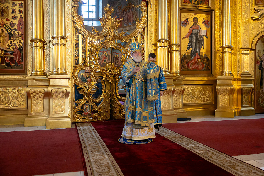 Праздник Тихвинской иконы Божией Матери в Успенском кафедральном соборе города Коломны