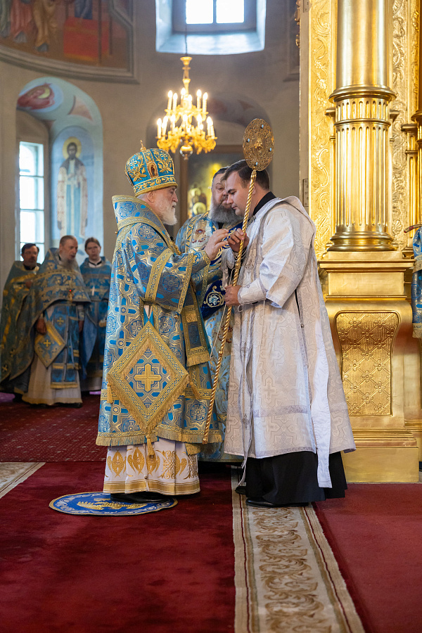 Праздник Тихвинской иконы Божией Матери в Успенском кафедральном соборе города Коломны