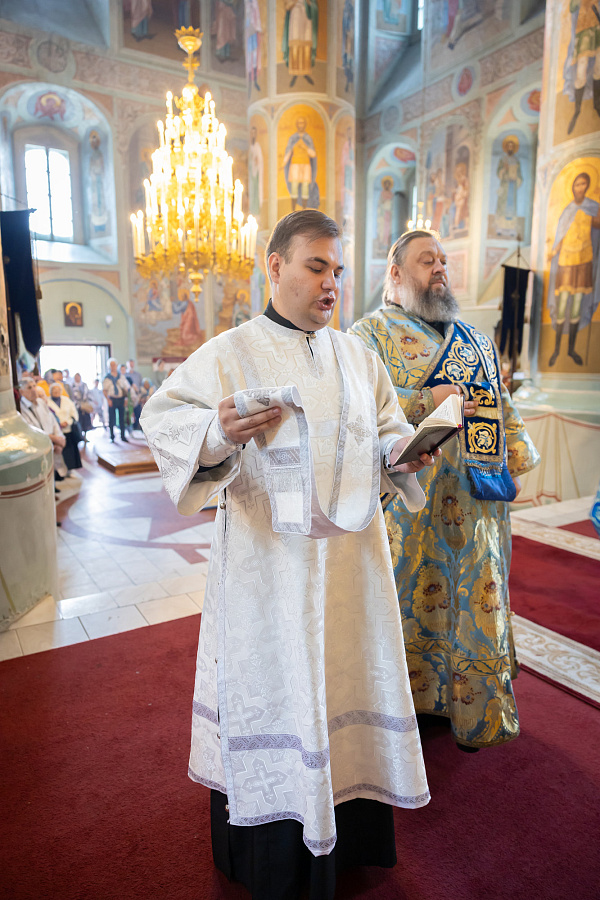 Праздник Тихвинской иконы Божией Матери в Успенском кафедральном соборе города Коломны