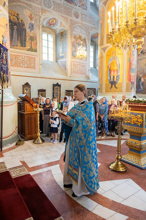 Праздник Тихвинской иконы Божией Матери в Успенском кафедральном соборе города Коломны