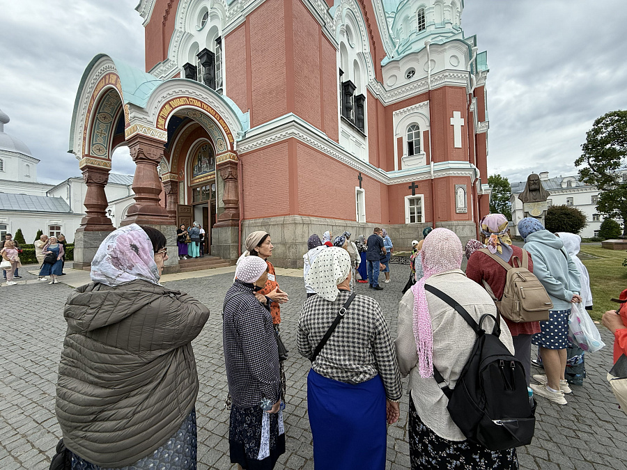 Паломническая поездка прихожан Иоанно-Богословского храма города Коломны на остров Валаам.