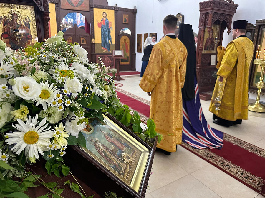 Архиерейское богослужение в день памяти святых благоверных князя Петра и княгини Февронии Муромских в Истре