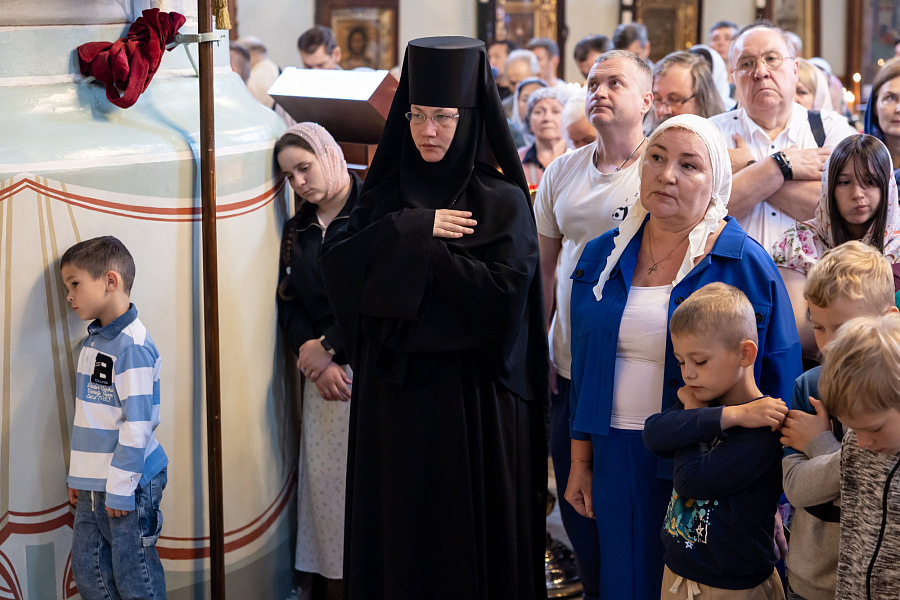 Архиерейское богослужение в день тезоименитства митрополита Крутицкого и Коломенского Павла
