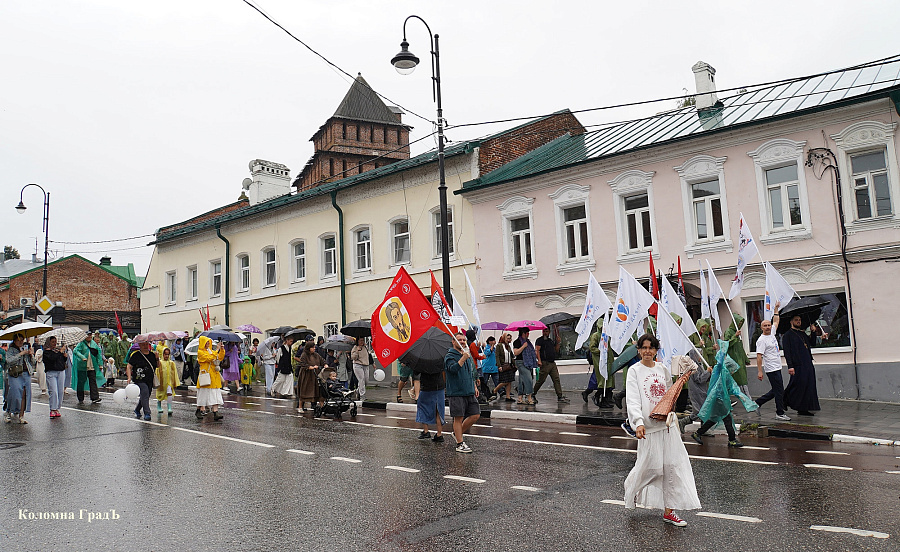Парад семьи в Коломне