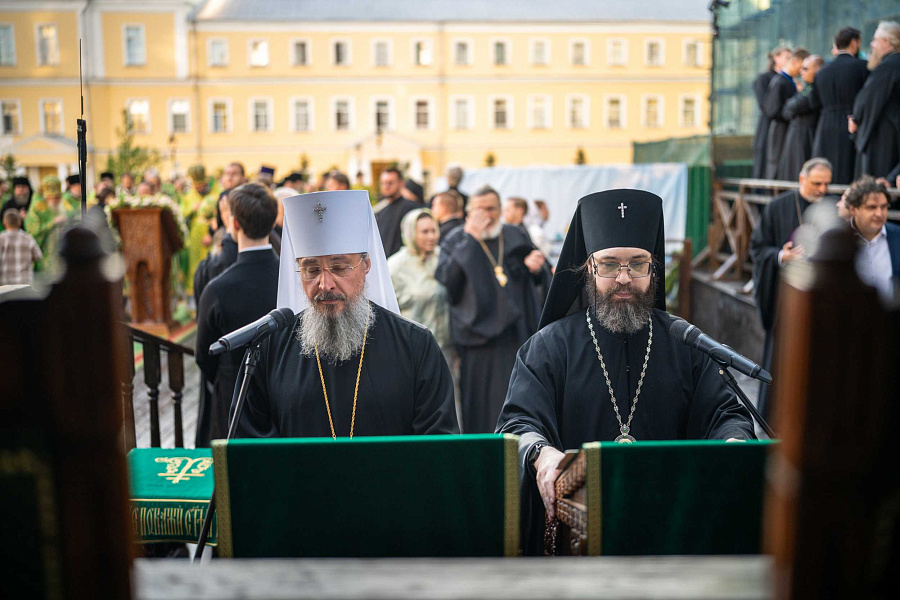 В канун праздника обретения мощей преподобного Сергия Радонежского Святейший Патриарх Кирилл совершил всенощное бдение в Троице-Сергиевой лавре