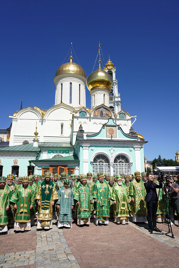 В день памяти преподобного Сергия Радонежского Предстоятель Русской Церкви совершил Литургию в Троице-Сергиевой лавре