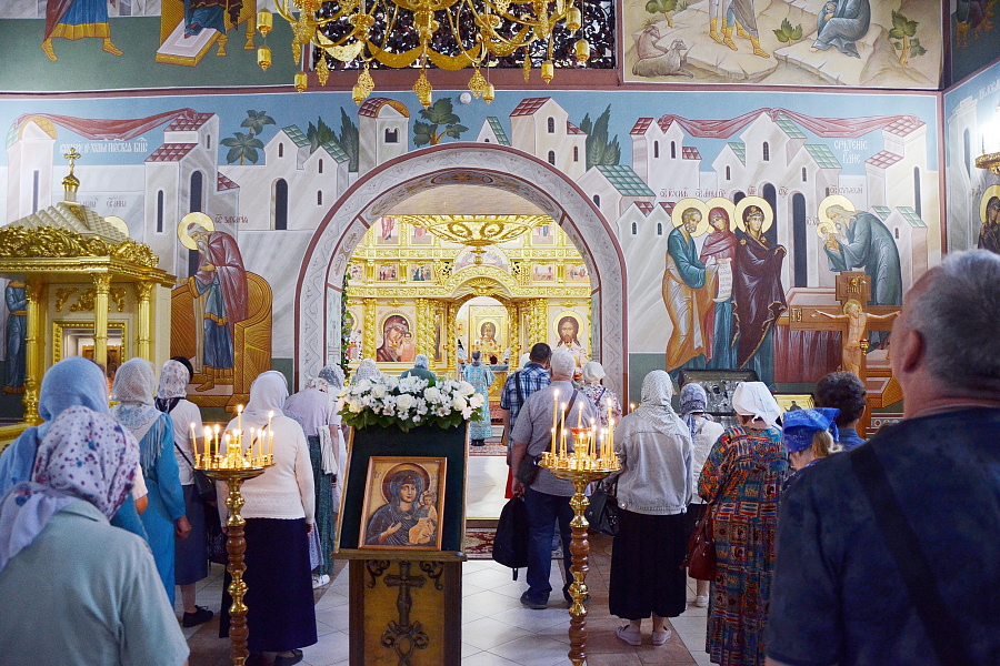 Престольный праздник в Спасо-Влахернском монастыре Сергиево-Посадской епархии