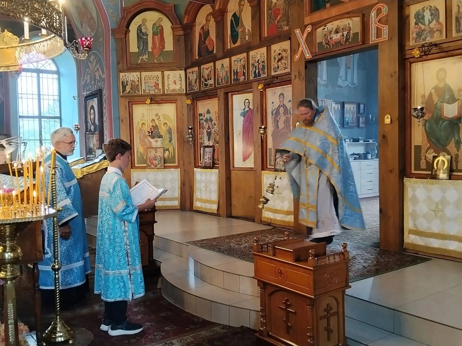 Театрализованное представление на тему «Крещение Руси»