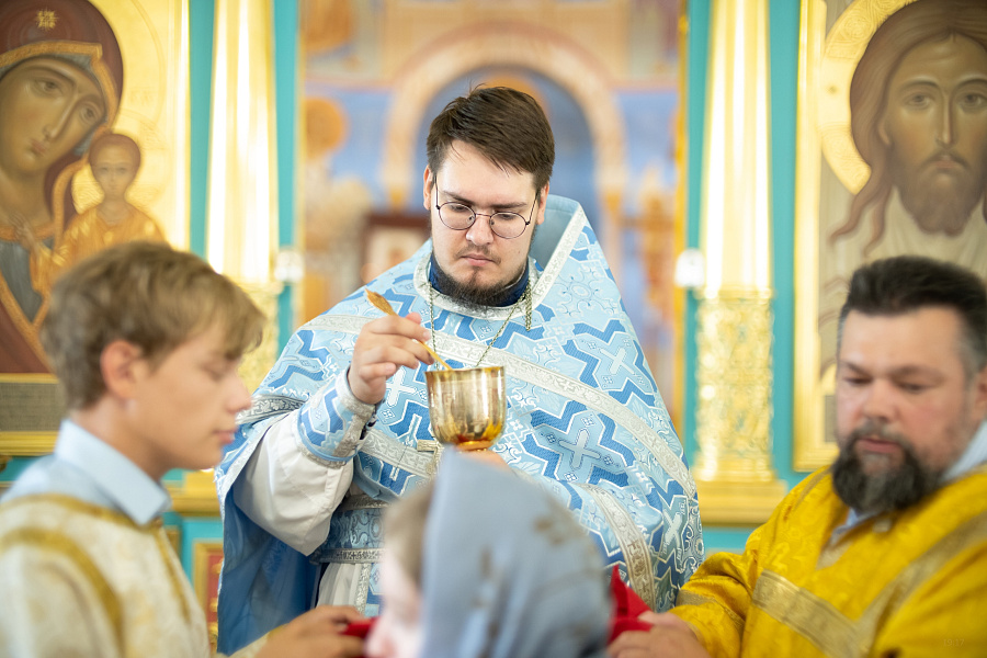 Престольный праздник Казанского храма с. Алпатьево
