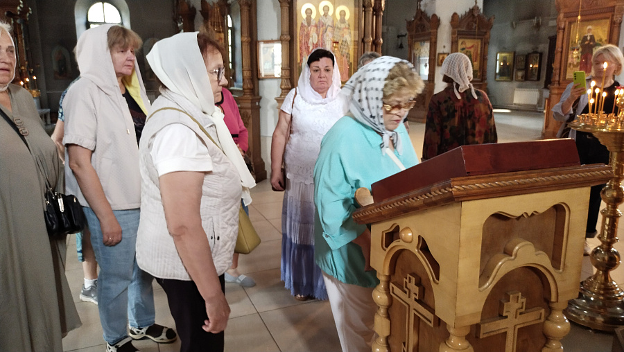 Участники «Активного долголетия» на Пантелеимоновском приходе города Жуковского в июле