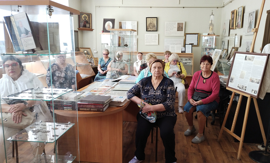 Участники «Активного долголетия» на Пантелеимоновском приходе города Жуковского в июле