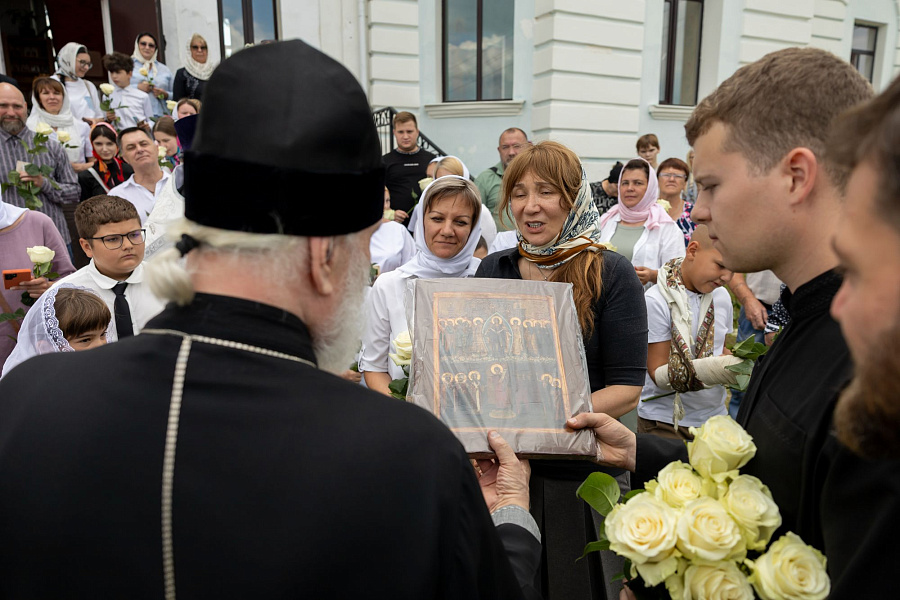 Митрополит Крутицкий и Коломенский Павел посетил приходы Каширского благочиния