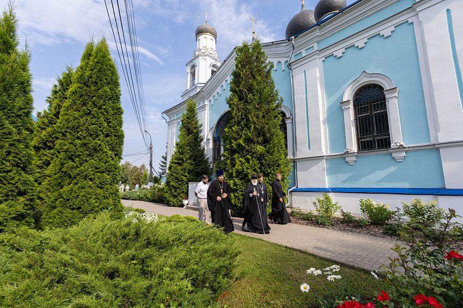Митрополит Крутицкий и Коломенский Павел посетил приходы Раменского благочиния
