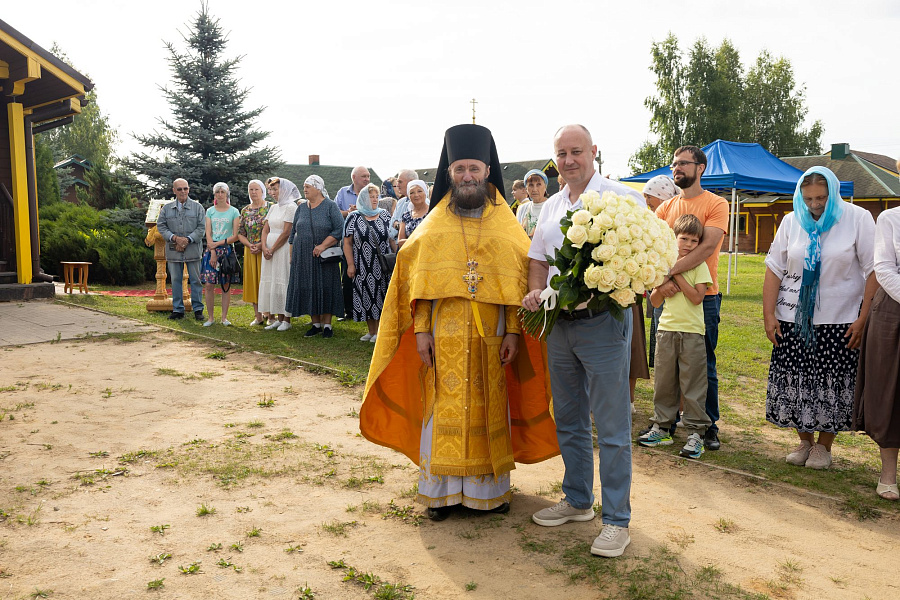 Великое освящение Введенского храма деревни Рыжево Егорьевского муниципального округа