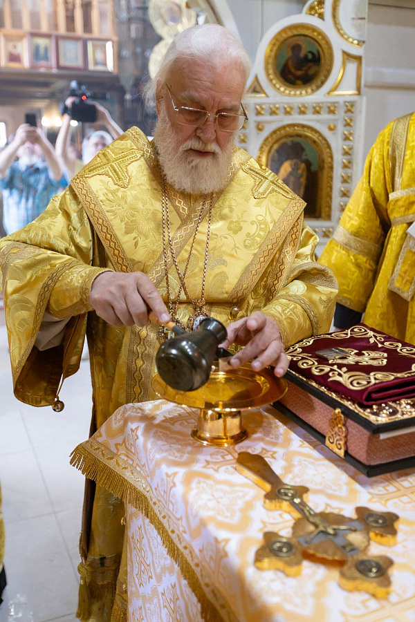 Великое освящение Введенского храма деревни Рыжево Егорьевского муниципального округа