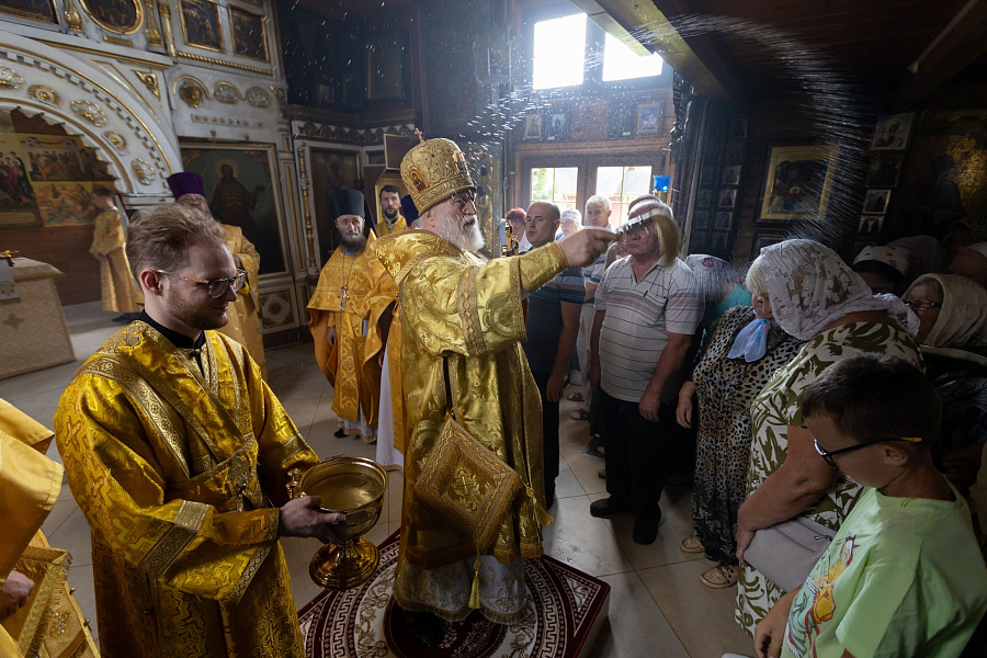 Великое освящение Введенского храма деревни Рыжево Егорьевского муниципального округа