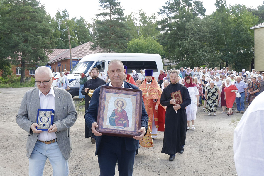 Престольный праздник на приходе Пантелеимоновского храма г. Воскресенска
