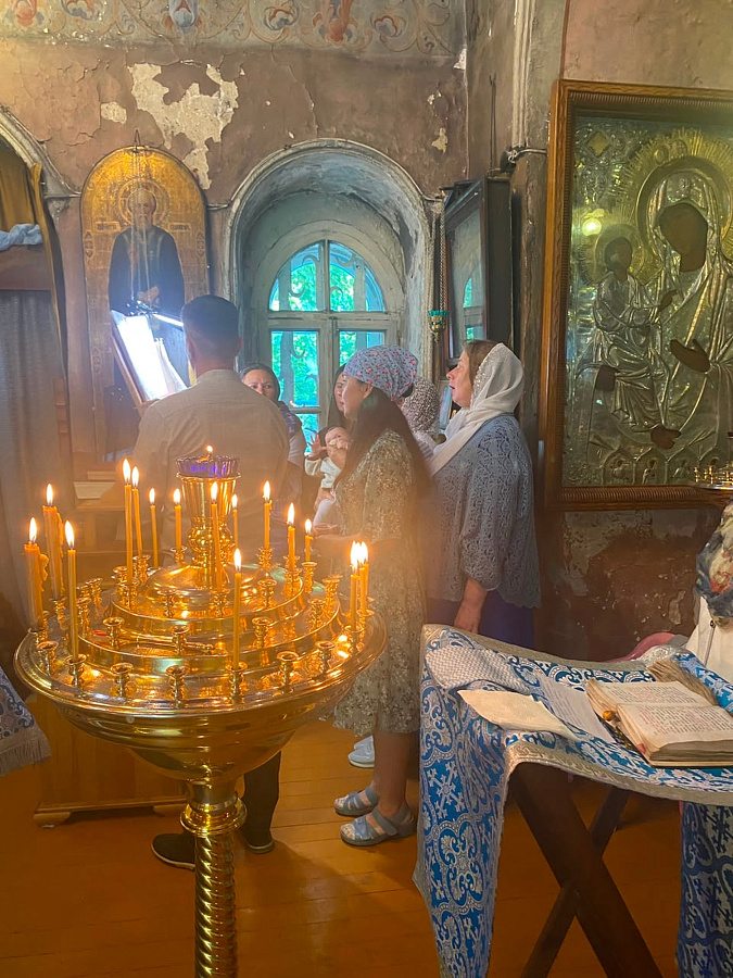 Соборное служение духовенства 1-го Бронницкого округа в престольный праздник Смоленского храма села Кривцы