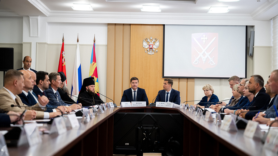 Участие архиепископа Аксия в заседании Совета депутатов г.о. Люберцы по утверждению новых геральдических символов округа