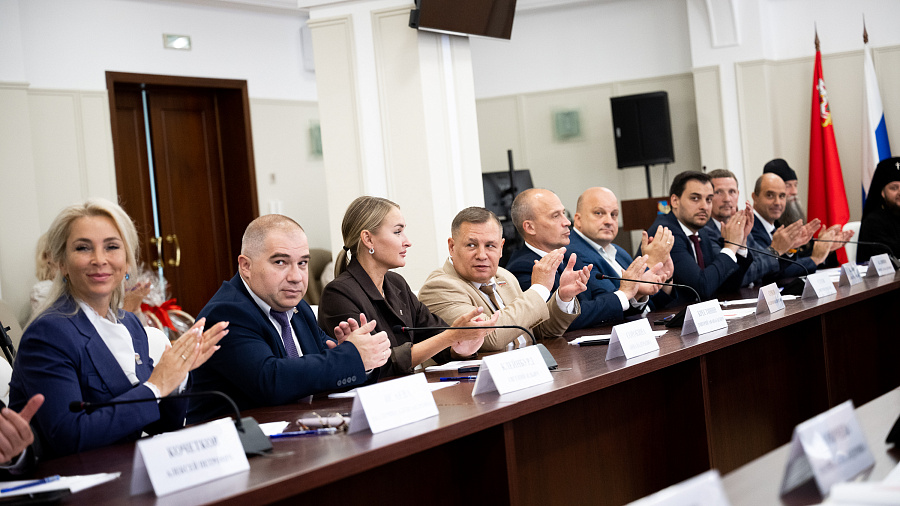 Участие архиепископа Аксия в заседании Совета депутатов г.о. Люберцы по утверждению новых геральдических символов округа