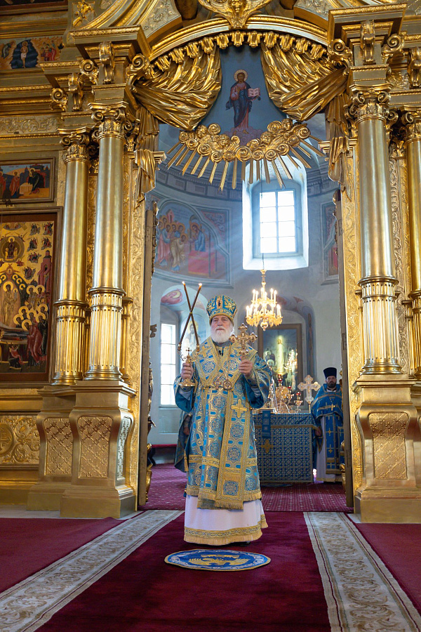 Престольный праздник Успенского кафедрального собора города Коломны