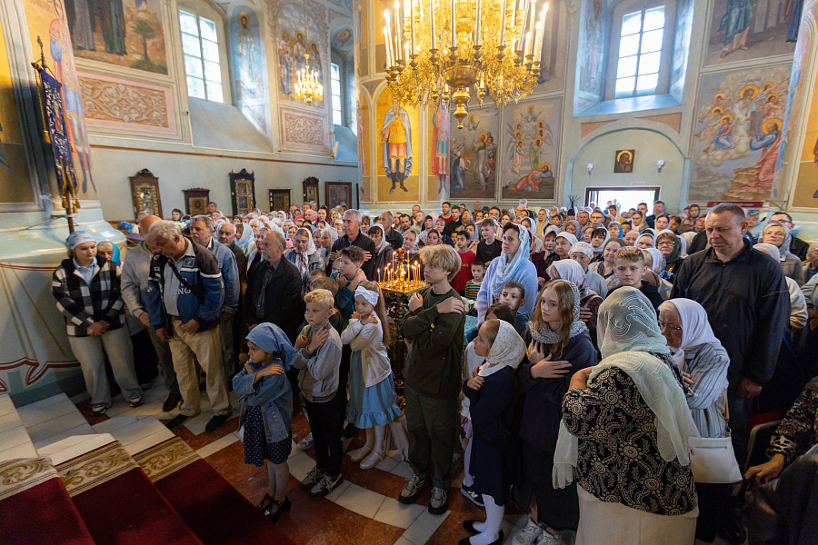 Престольный праздник Успенского кафедрального собора города Коломны
