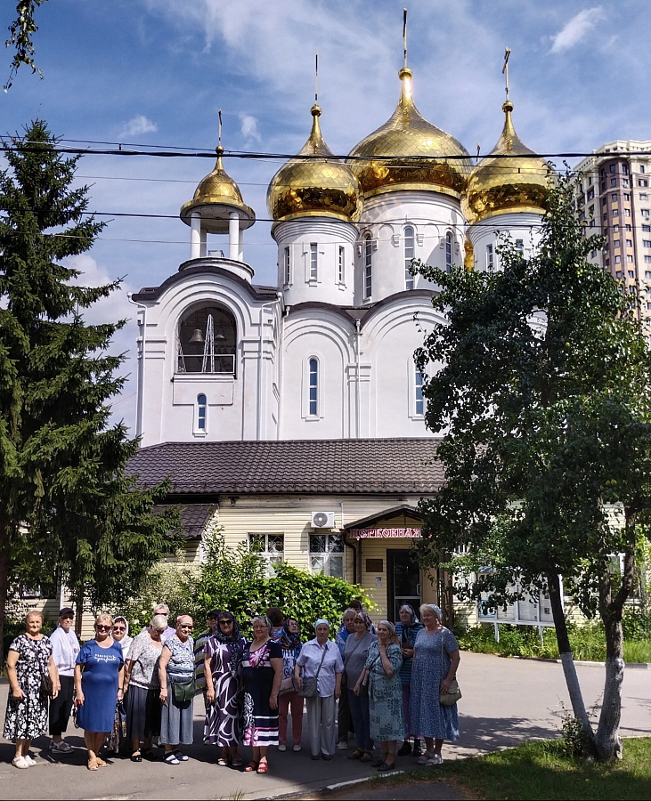 Гости в музеях Пантелеимоновского прихода города Жуковского в августе