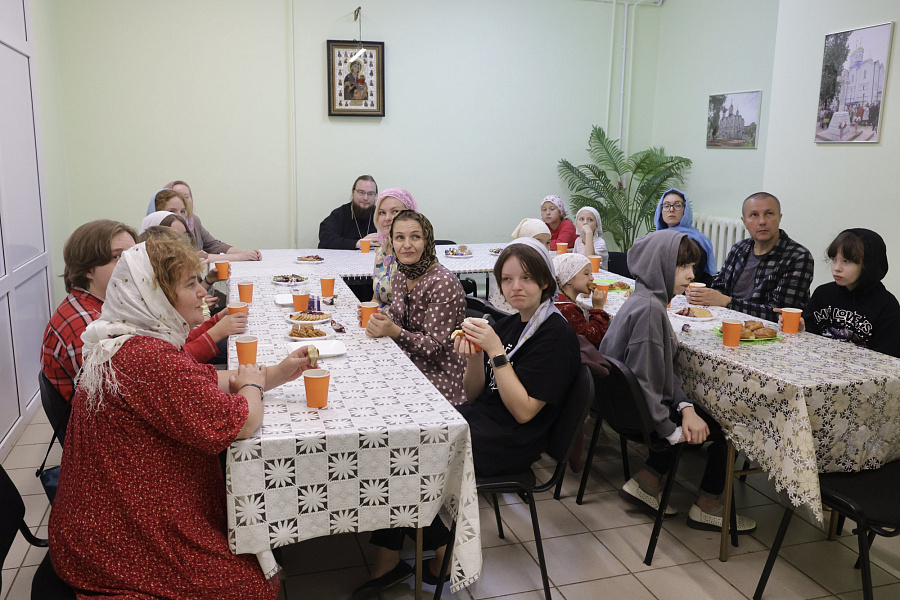 В Иерусалимском храме г. Воскресенска побывали члены коломенского семейного центра