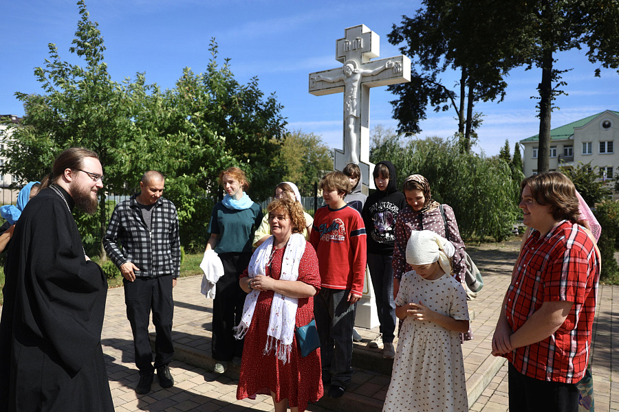 В Иерусалимском храме г. Воскресенска побывали члены коломенского семейного центра